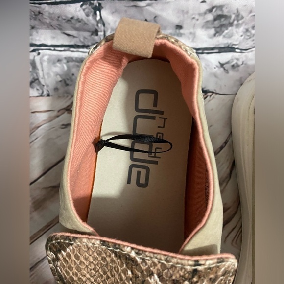 Hey Dude Peyton Shoes Women's 9 Metallic Brown Snake Embossed Slip On Sneakers - Picture 13 of 13